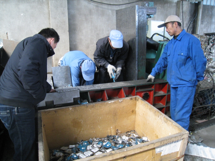 上海工業固廢撕碎機